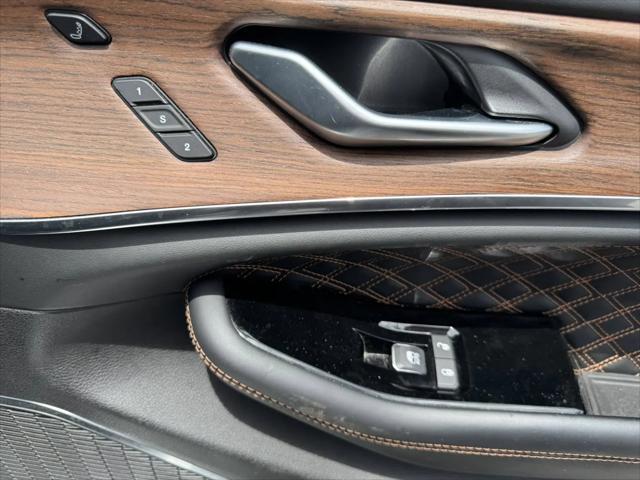 2025 Jeep Grand Cherokee Summit 4x4