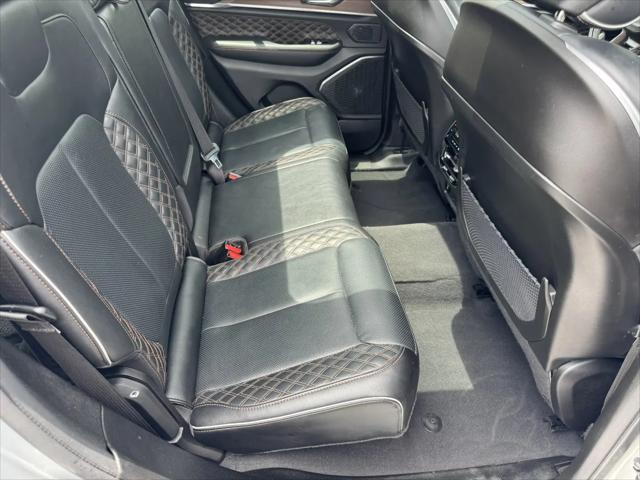 2025 Jeep Grand Cherokee Summit 4x4