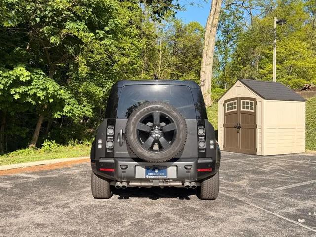2024 Land Rover Defender 110 P525 V8