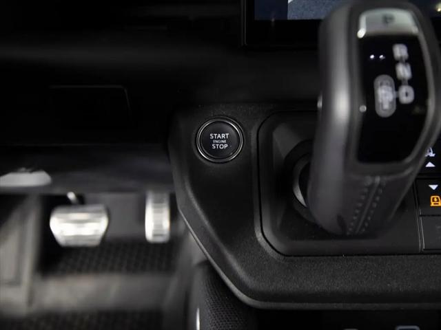 2024 Land Rover Defender 110 P525 V8