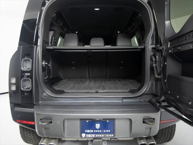 2024 Land Rover Defender 110 P525 V8
