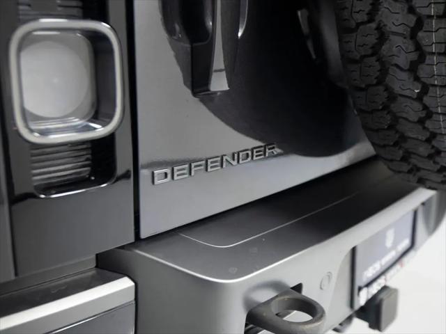 2024 Land Rover Defender 110 P525 V8