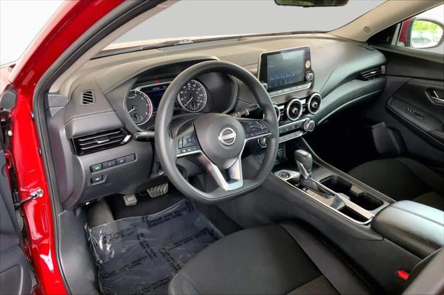 2024 Nissan Sentra SV Xtronic CVT