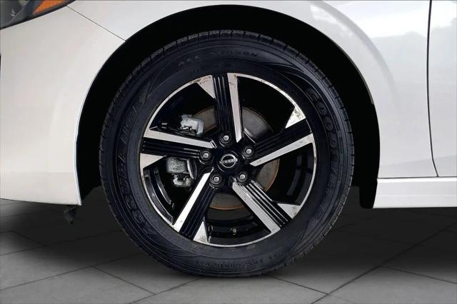 2024 Nissan Sentra SV Xtronic CVT