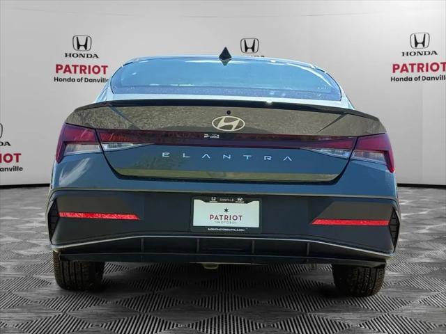 2026 Hyundai Elantra SEL Sport