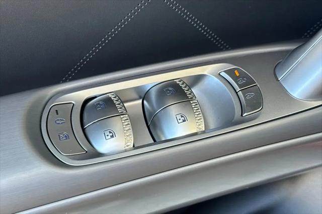 2026 Genesis GV60 Advanced AWD