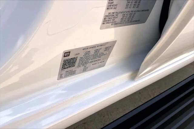 2025 GMC Sierra 2500HD 4WD Crew Cab Standard Bed AT4