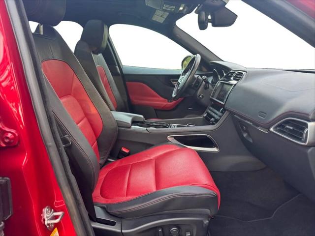 2017 Jaguar F-PACE 35t R-Sport