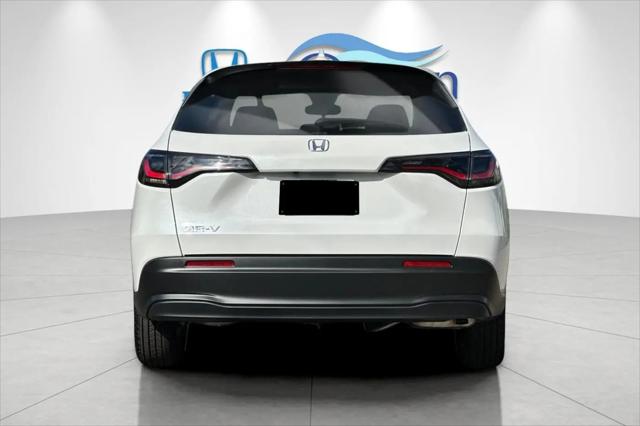 2027 Honda HR-V LX