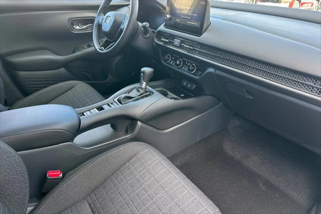 2027 Honda HR-V LX