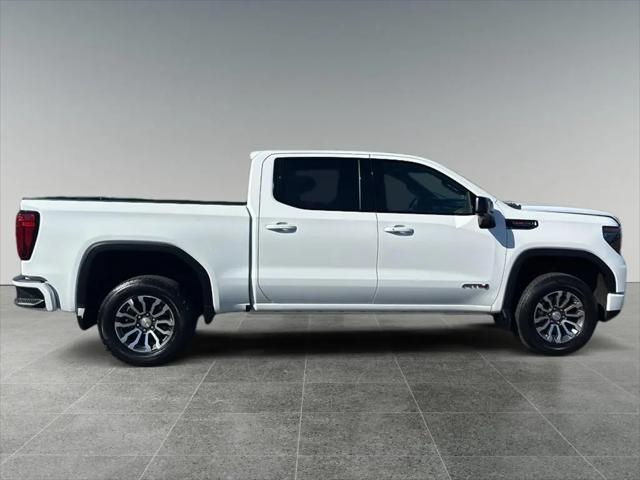 2022 GMC Sierra 1500 4WD Crew Cab Short Box AT4