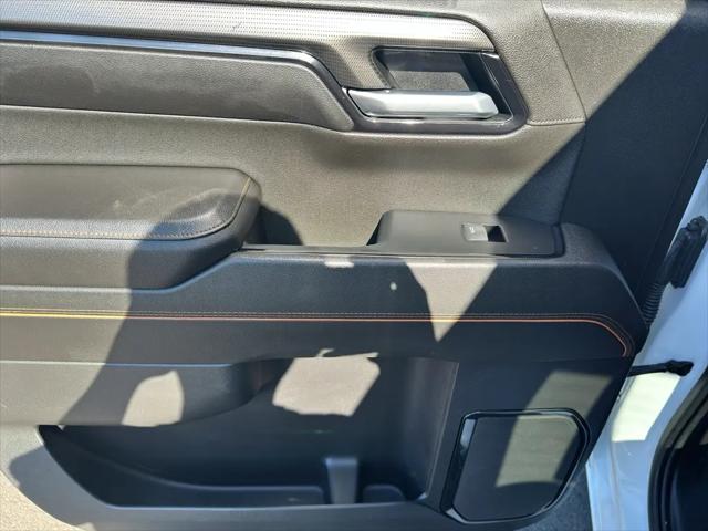 2022 GMC Sierra 1500 4WD Crew Cab Short Box AT4