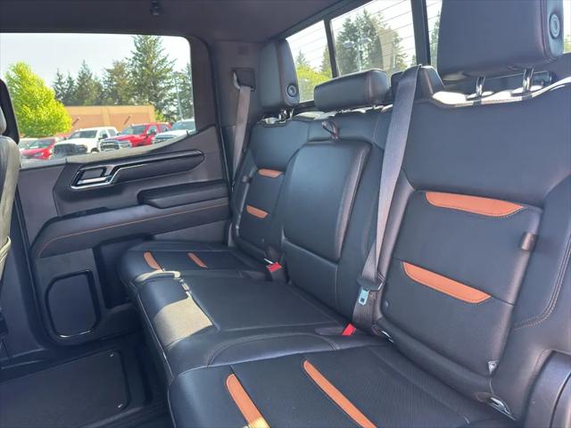 2022 GMC Sierra 1500 4WD Crew Cab Short Box AT4