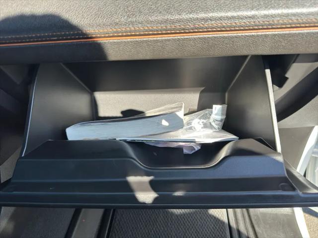 2022 GMC Sierra 1500 4WD Crew Cab Short Box AT4