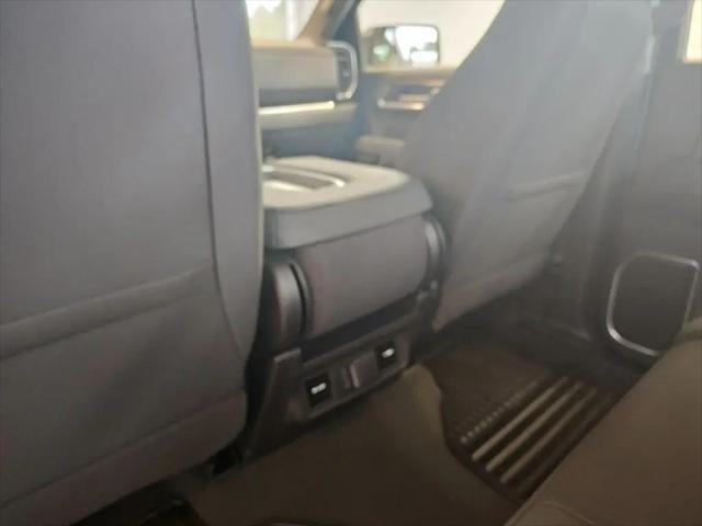 2026 Chevrolet Silverado 1500 4WD Crew Cab Short Bed LT with 2FL