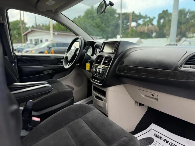 2016 Dodge Grand Caravan SE