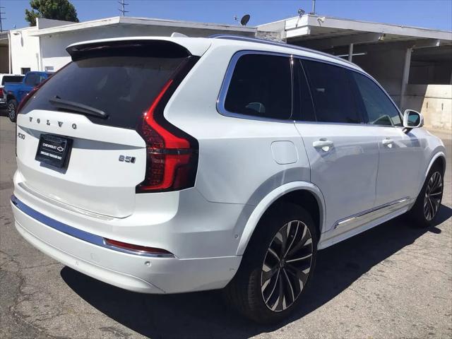 2025 Volvo XC90 B5 Plus 6-Seater