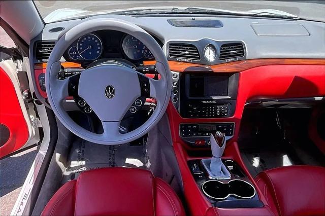 2009 Maserati GranTurismo Standard