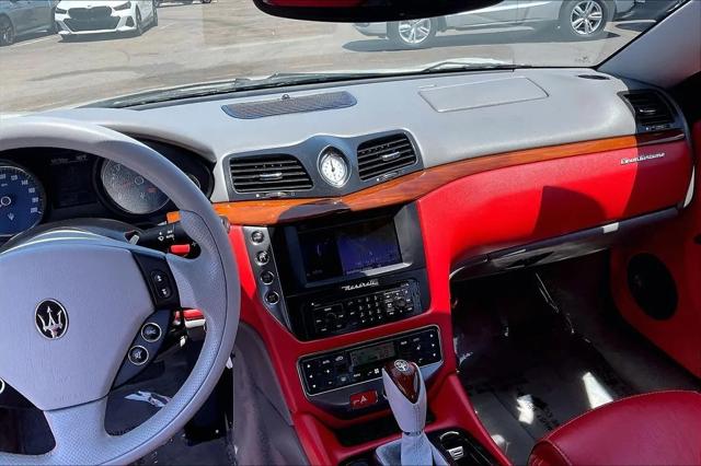 2009 Maserati GranTurismo Standard