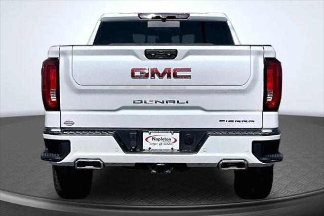 2023 GMC Sierra 1500 4WD Crew Cab Short Box Denali