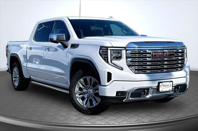 2023 GMC Sierra 1500 4WD Crew Cab Short Box Denali