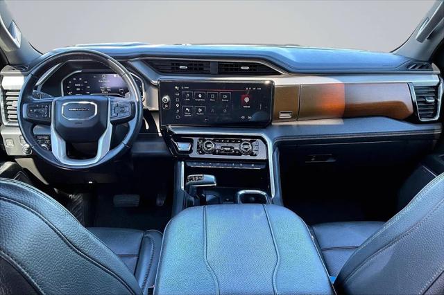 2023 GMC Sierra 1500 4WD Crew Cab Short Box Denali