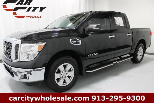 2017 Nissan Titan SV for sale in Shawnee, KS