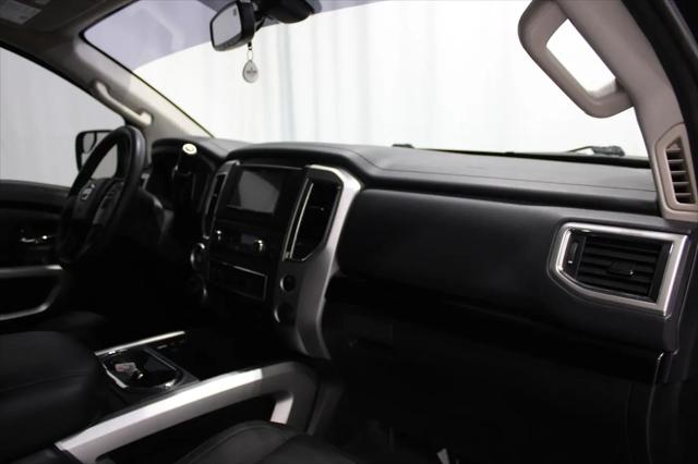 2017 Nissan Titan SV