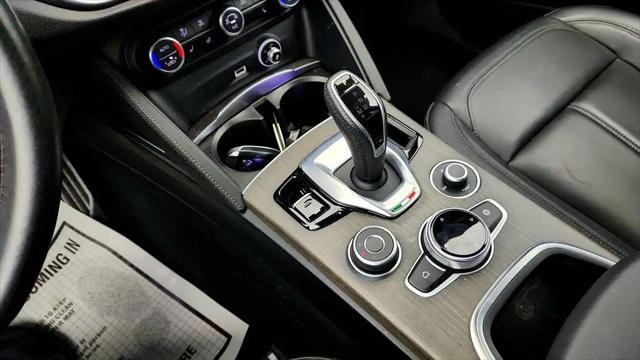 2022 Alfa Romeo Stelvio Ti AWD