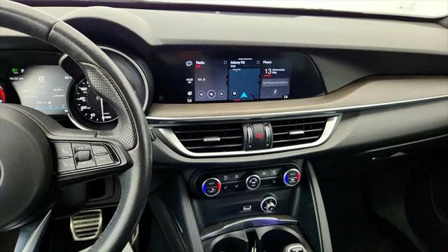 2022 Alfa Romeo Stelvio Ti AWD