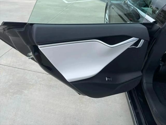 2017 Tesla Model S 75