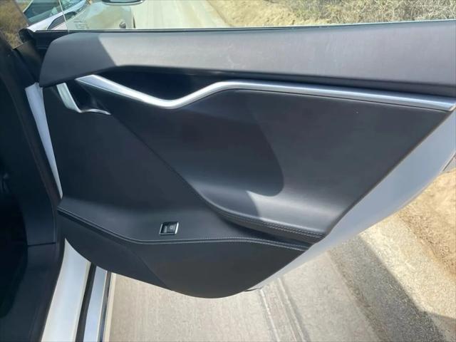 2017 Tesla Model S 75