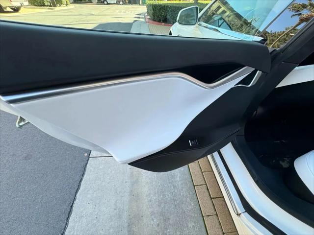 2017 Tesla Model S 75