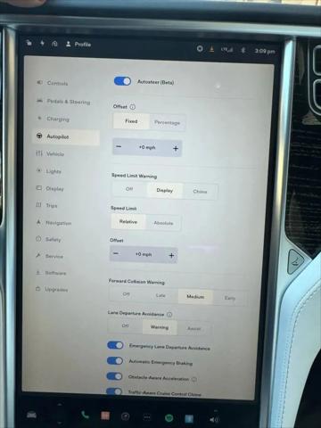 2017 Tesla Model S 75