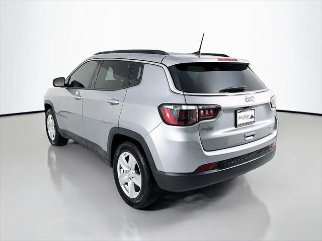 2022 Jeep Compass Latitude FWD