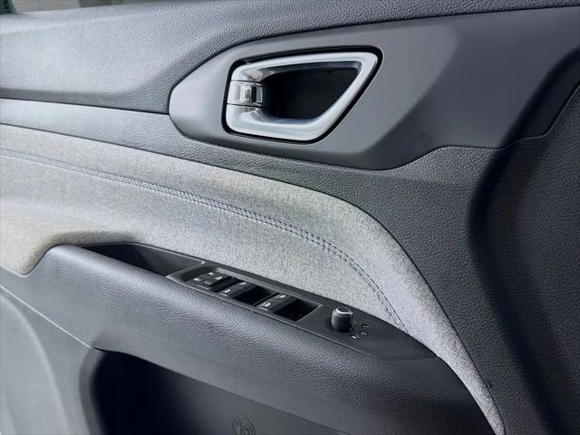 2022 Jeep Compass Latitude FWD