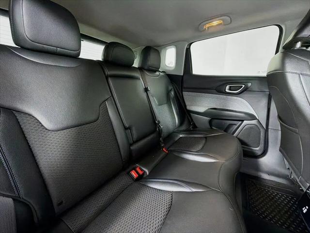 2022 Jeep Compass Latitude FWD