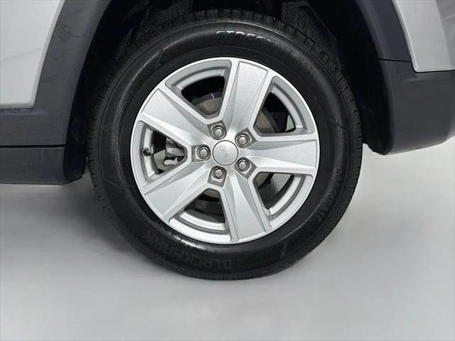 2022 Jeep Compass Latitude FWD