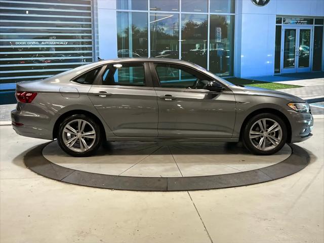 2021 Volkswagen Jetta 1.4T R-Line