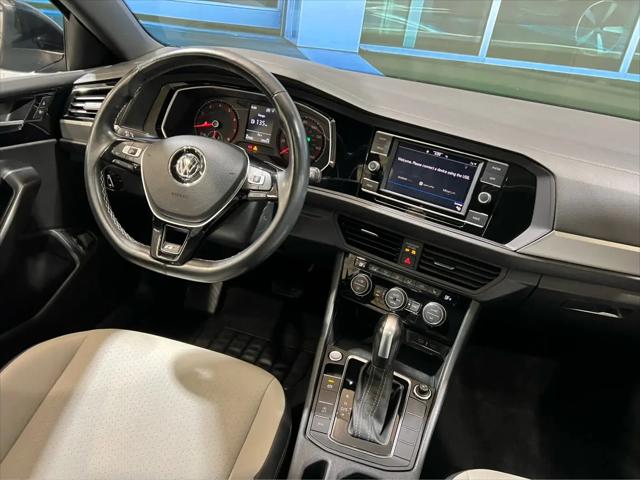 2021 Volkswagen Jetta 1.4T R-Line