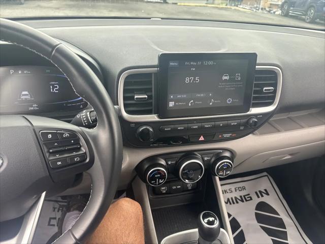 2024 Hyundai Venue SEL