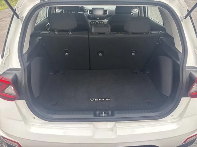 2024 Hyundai Venue SEL