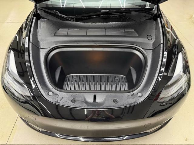 2024 Tesla Model Y Performance Dual Motor All-Wheel Drive