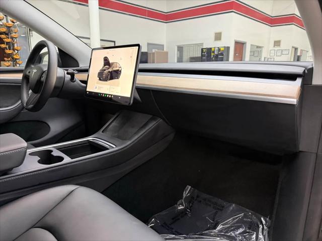 2024 Tesla Model Y Performance Dual Motor All-Wheel Drive