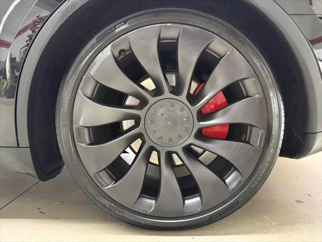 2024 Tesla Model Y Performance Dual Motor All-Wheel Drive