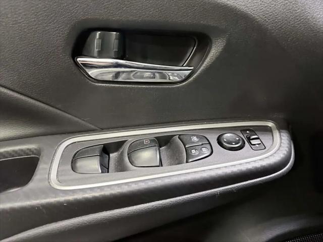 2024 Nissan Versa 1.6 SR