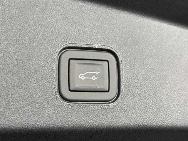 2026 Cadillac iQ V-Series Premium AWD