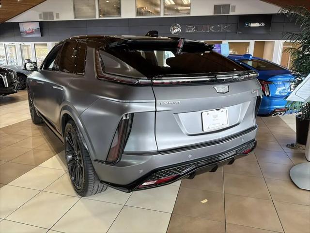 2026 Cadillac iQ V-Series Premium AWD