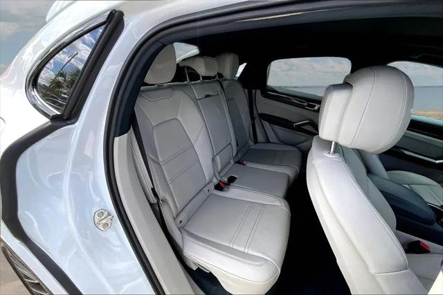 2021 Porsche Cayenne Cayenne