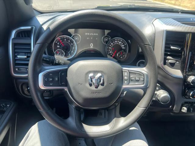 2025 Ram 1500 Big Horn Crew Cab 4x4 5'7" Box